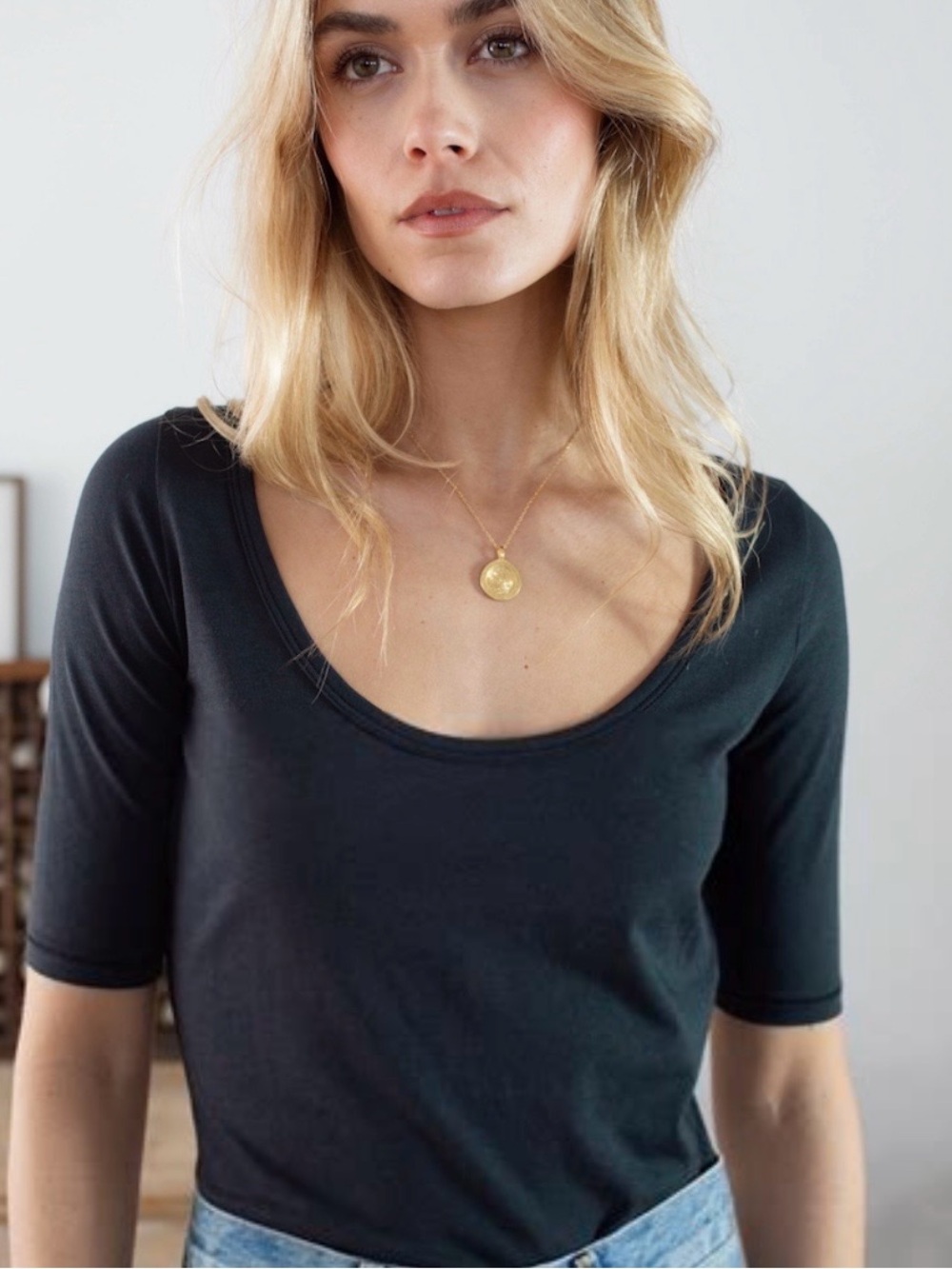 Marea by Liz Joy | Ballet Scoop Neck Tee | Black